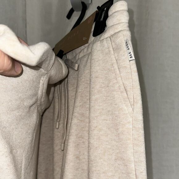 Rae Dunn. XS Oatmeal Heather 2pc Cowl Neck Pullover Jogger Lounge Sweat Set - Picture 6 of 13